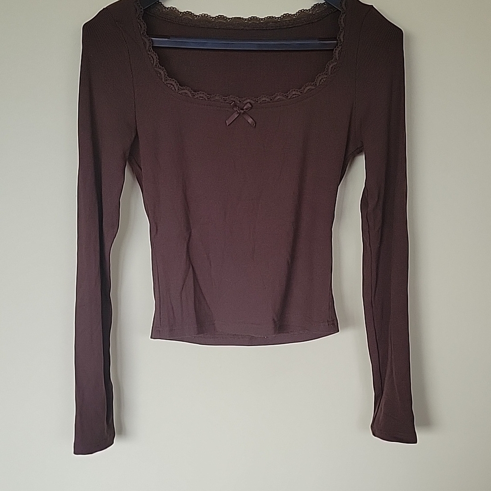 Elegant Brown Long Sleeve Top with Lace Trim